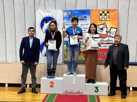 Шашисты из Мирнинского района выступили достойно на чемпионате и первенстве по русским шашкам