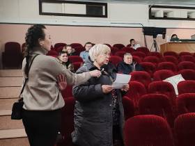 Отчет в Арылахе: больше всего сельчан волнуют инфляция и вопросы экологии