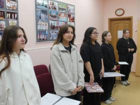 Замминистра культуры Марина Силина дала мастер-класс воспитанницам Детской школы искусств