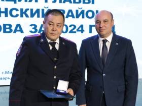 На отчете глав района и Мирного поступило около тридцати вопросов