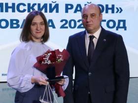 На отчете глав района и Мирного поступило около тридцати вопросов