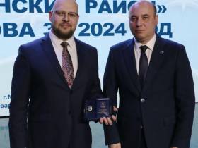 На отчете глав района и Мирного поступило около тридцати вопросов