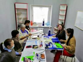 Мастер-классы Туяры Дегтяревой из Светлого пользуются популярностью