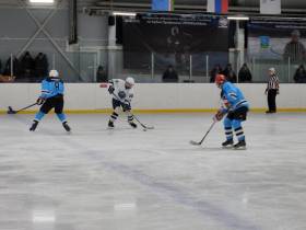 Сильнейшие в хоккейном турнире среди ветеранов памяти Анатолия Косовца