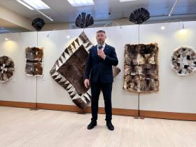 «От истоков к настоящему»: выставка сюльдюкарских мастериц в честь Дня Мирнинского района