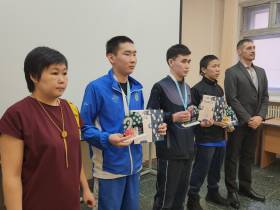 Сильнейшие в хабылык и хаамыска