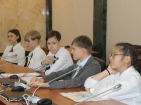 Ребята получили свои первые паспорта