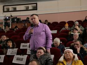 Арылахцы на отчете говорили про насущные проблемы