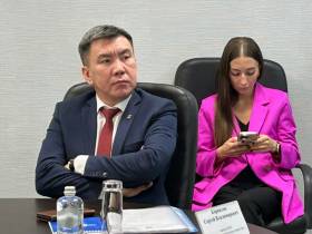 15 января глава Мирнинского района в Айхале провел коллегию бюджетных учреждений