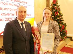 Глава Мирнинского района поблагодарил молодежных активистов и волонтеров алмазного края