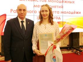 Глава Мирнинского района поблагодарил молодежных активистов и волонтеров алмазного края