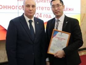 Глава Мирнинского района поблагодарил молодежных активистов и волонтеров алмазного края