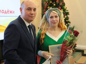 Глава Мирнинского района поблагодарил молодежных активистов и волонтеров алмазного края