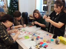 Айхальская мастерица приняла участие в фестивале национальной культуры в Ленске