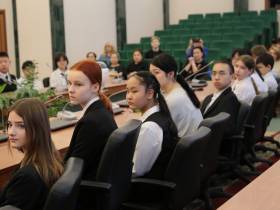 Полку граждан России прибыло