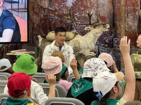 В Государственном музее спорта состоялась автограф-сессия чемпиона мира Семена Ануфриева