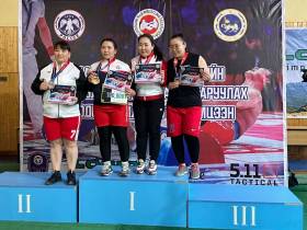 На помост мас-рестлинга вышла полиция Монголии!