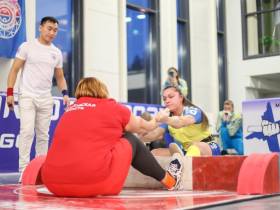 Абсолютные чемпионы мира благодарят "Железные дороги Якутии"