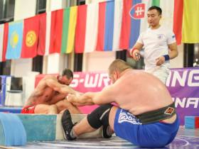 Абсолютные чемпионы мира благодарят "Железные дороги Якутии"