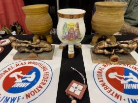 Презентация мас-рестлинга на "Мистер Олимпия" – командная работа