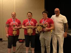 В Форт Уэйне завершился чемпионат Северной Америки по мас-рестлингу