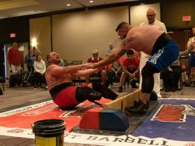 В Форт Уэйне завершился чемпионат Северной Америки по мас-рестлингу