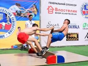 В Новой Каховке с размахом презентовали мас-рестлинг