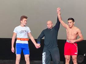 В Ташкенте проведен Кубок Узбекистана по мас-рестлингу