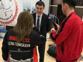 Как здорово, что все мы здесь сегодня собрались!