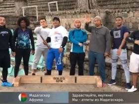 Мас-рестлеры мира поздравяют якутян с Ысыахом!