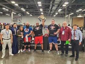 Международный турнир по мас-рестлингу в США прошел при пустых трибунах