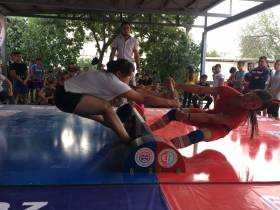 В Алмалыке состоялся турнир среди учащихся средних школ на Кубок Хокима