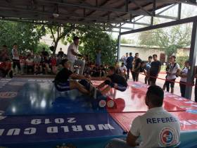 В Алмалыке состоялся турнир среди учащихся средних школ на Кубок Хокима