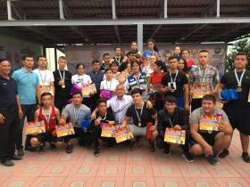 В Алмалыке состоялся турнир среди учащихся средних школ на Кубок Хокима