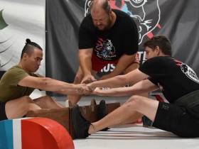 В Брисбене завершился Чемпионат Австралии по мас-рестлингу