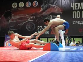 Первый день Чемпионата России по мас-рестлингу преподнес сюрпризы