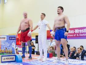 Мас-рестлинг соединяет сердца