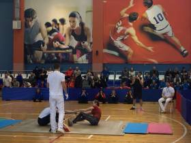 Мас-рестлинг соединяет сердца