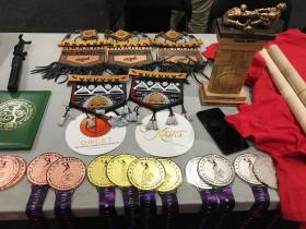 Арнольд Шварценеггер дал старт соревнованиям мас-рестлеров в Австралии