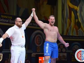 Финал Кубка мира по мас-рестлингу - 2015. Итоги первого дня соревнований.