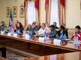 Семья мас-рестлинга пополнилась: в МФМ 38 стран.