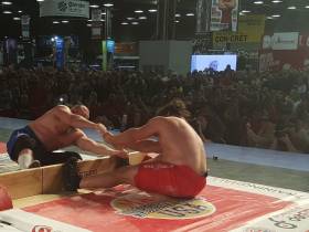 Сенсационная смена мирового лидера в мас-рестлинге