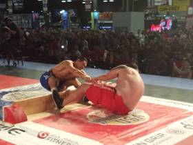 Сенсационная смена мирового лидера в мас-рестлинге