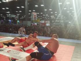 Сенсационная смена мирового лидера в мас-рестлинге