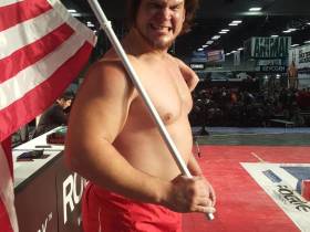 Сенсационная смена мирового лидера в мас-рестлинге