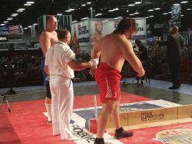 Сенсационная смена мирового лидера в мас-рестлинге