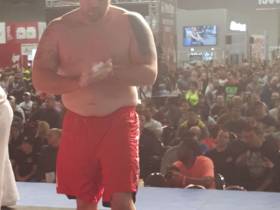 Сенсационная смена мирового лидера в мас-рестлинге