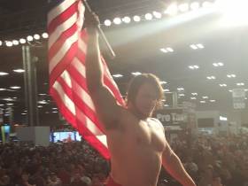 Сенсационная смена мирового лидера в мас-рестлинге